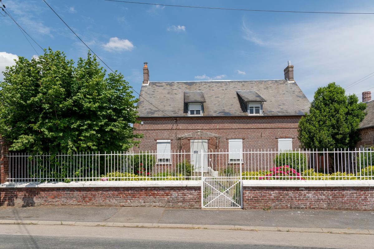 L'habitat du village de La Neuville-Saint-Pierre