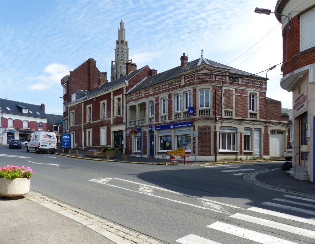 Place de l'Hôtel de ville de Roye