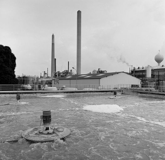 Ancienne Société Industrielle de Produits Chimiques, puis Société industrielle d' Electrochimie Bozel (Bozel Maletra, Nobel Bozel, Nobel Hoechst Chimie), puis Société Française Hoechst