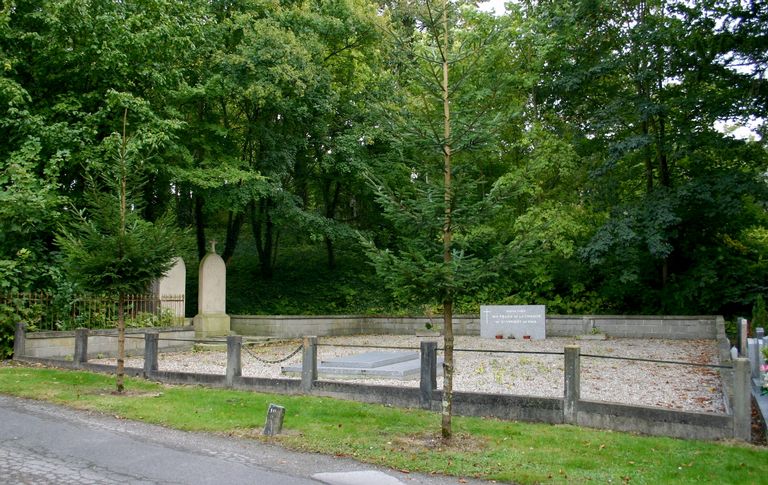 Enclos funéraire des Filles de la Charité de Saint-Vincent-de-Paul