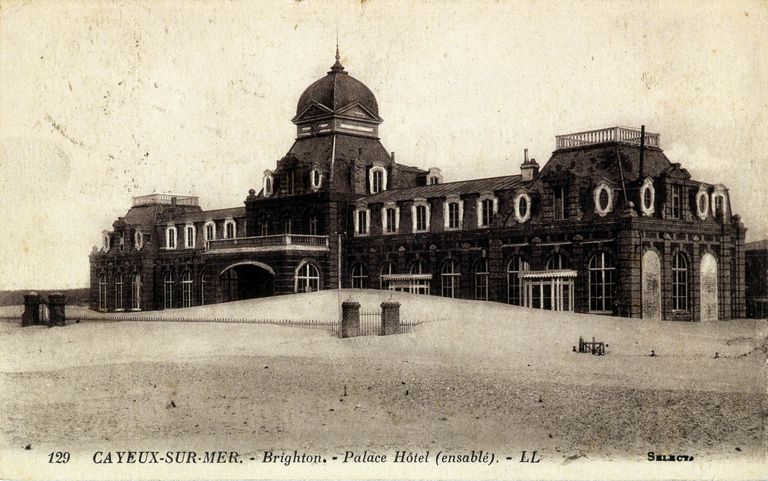 Ancien Grand Hôtel ou Grand Hôtel des Sapins, puis Palace Hôtel, devenu colonie de vacances de la Somme (détruit)