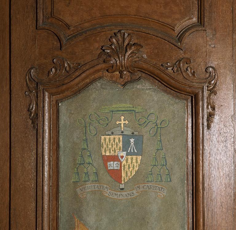 Ensemble de trois tableaux de la chapelle de la Vierge : la Consécration du diocèse de Soissons à Notre-Dame de Liesse