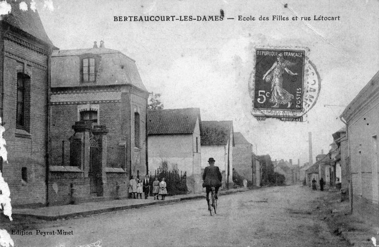 Ancienne école primaire de filles, actuelle école primaire mixte de Berteaucourt-les-Dames, dite école Léonard-de Vinci