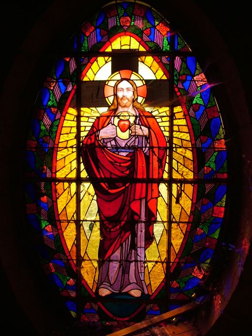 Verrière figurée : le Christ du Sacré-Cœur