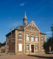 Mairie et ancienne école primaire de La Vallée-Mulâtre