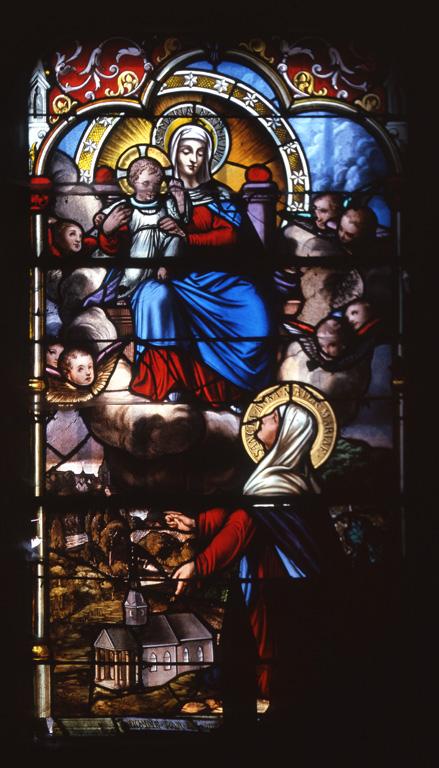 Ensemble de 11 verrières figurées : sainte Anne présente la chapelle à la Vierge et à l'Enfant Jésus, scènes de la Vie de sainte Anne, guérisons et résurrections opérées par le Christ (baies 0 à 10)