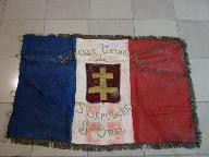 Trois drapeaux