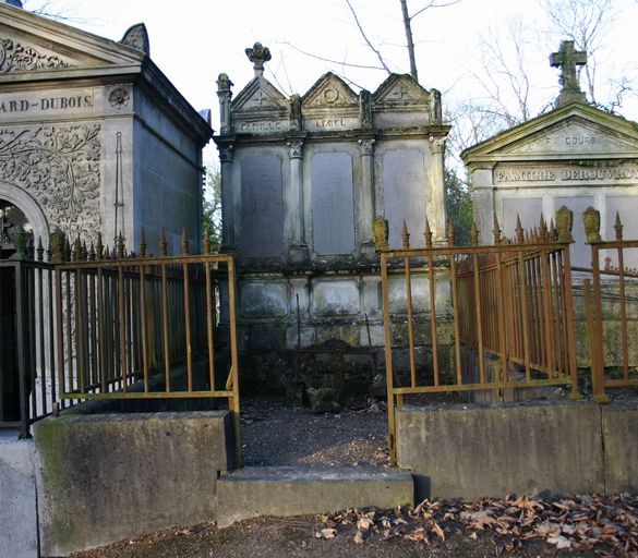 Tombeau (stèle funéraire) de la famille Lebel-Beurier