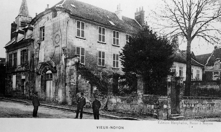 Ancien hôpital Saint-Germain de Noyon, devenue église paroissiale et cimetière Saint-Germain (détruit)