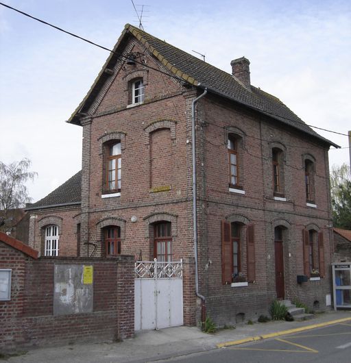 Ancienne école primaire mixte de Pinchefalise