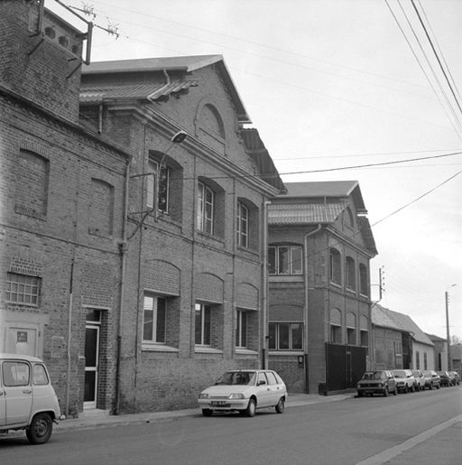 Ancienne fabrique de serrures Valéry Fournier, puis Valéry Fournier Fils, devenue Etablissements Durieux, puis usine de décolletage Adrien Riquier