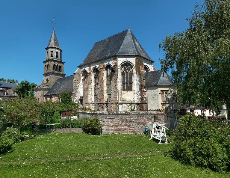 Église paroissiale et ancien cimetière Saint-Étienne de Friville