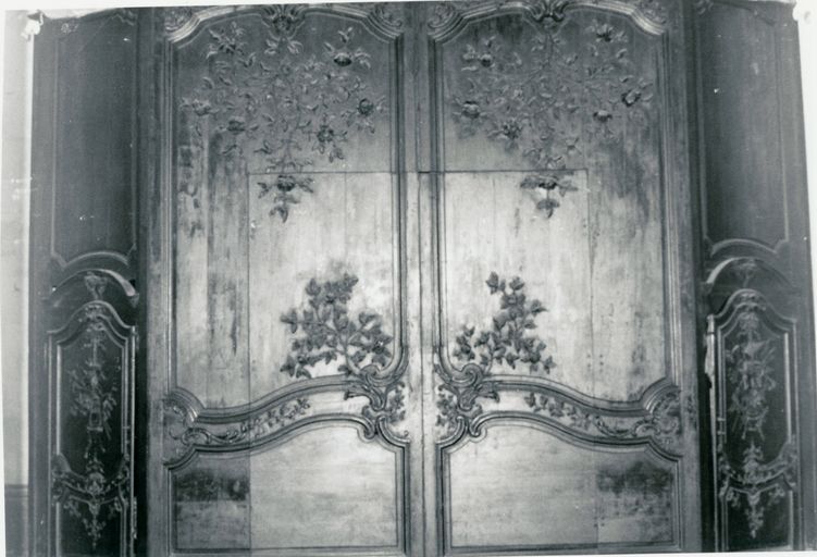 Tambour de porte du porche occidental