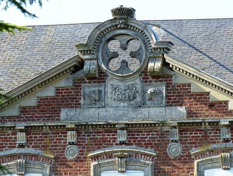 Hospice de Villers-Bretonneux (ancienne demeure Firmin Dieu), dit Maison de retraite Firmin-Dieu