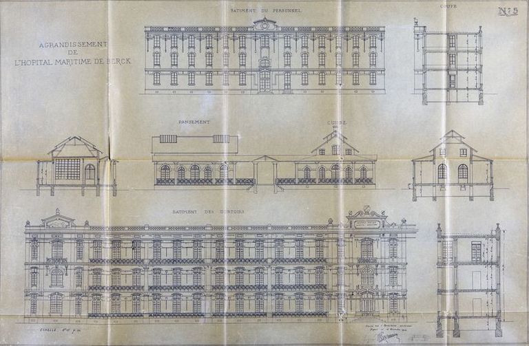 hôpital marin dit hôpital Napoléon, puis grand hôpital maritime