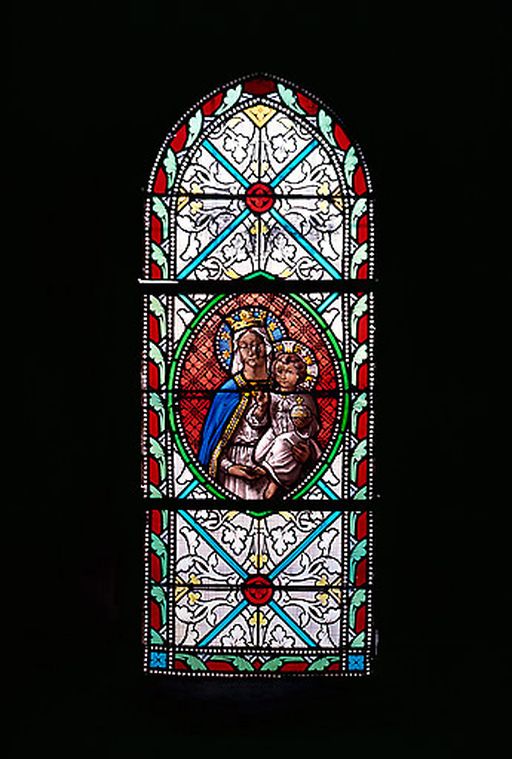 Ensemble de trois verrières : Vierge à l'Enfant, Saint Remi, verrière ornementale (baies 1 à 3)