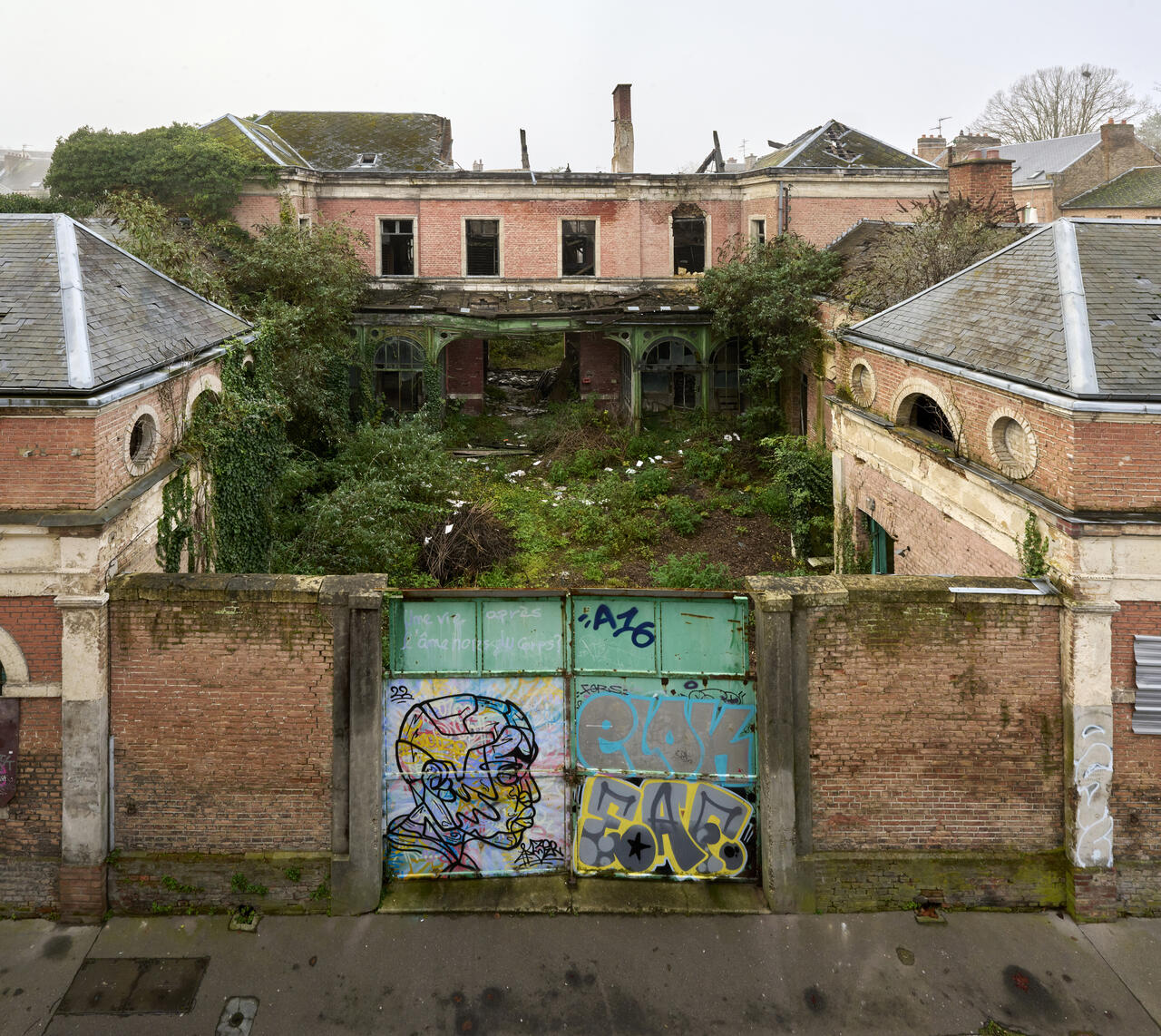 Ancien hôtel Prévost de Longpérier, puis hôtel Hecquet de Rocquemont, devenu imprimerie Yvert et Tellier, puis Yvert et Cie