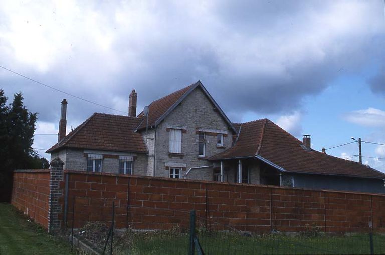 Mairie et ancienne école primaire  de Cerny-en-Laonnois