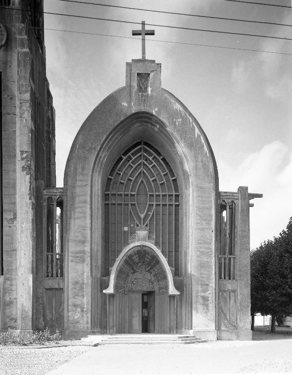 Eglise paroissiale Saint-Laurent