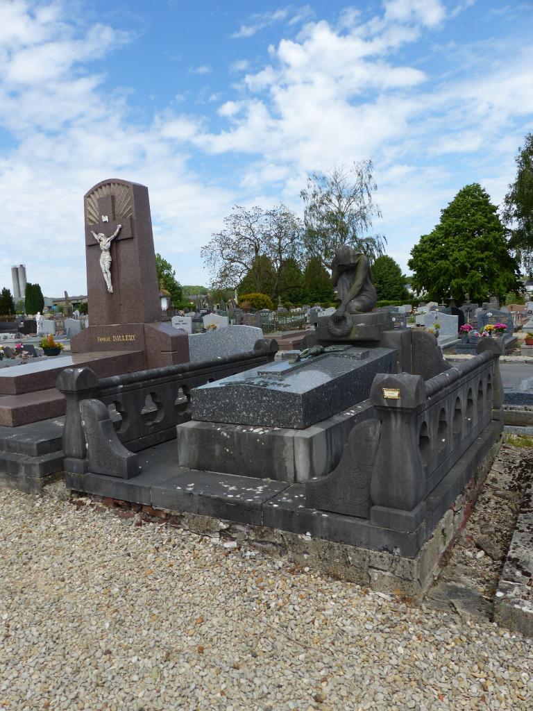 Tombeau des familles Guérin - Farcy - Dhaille