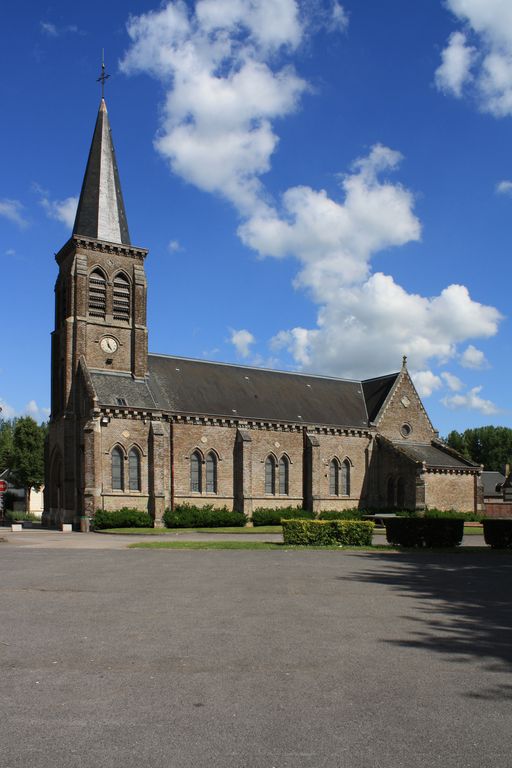 Église paroissiale Saint-Nicolas et ancien cimetière de Ville-le-Marclet