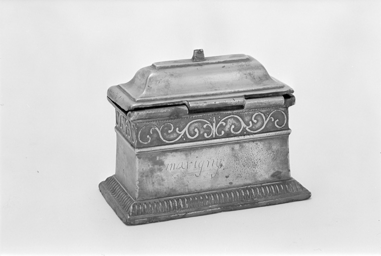 Coffret aux saintes huiles