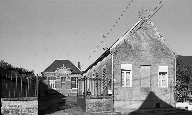 Maison et ancienne école primaire du Petit-Verly