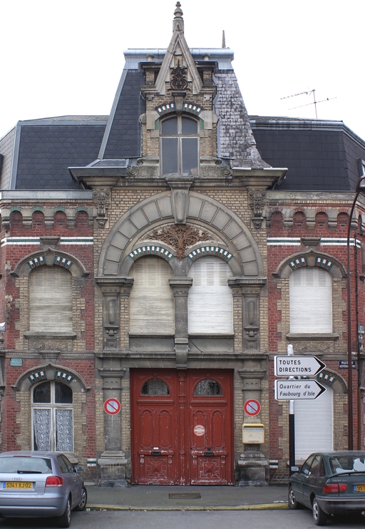 Ancien tissage de coton Pelletier, grillage de tissus Lenain, puis usine de confection