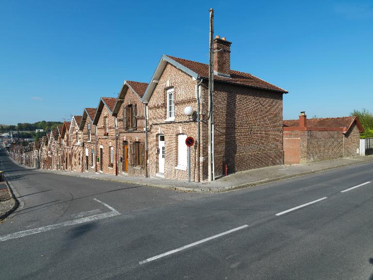 Cité ouvrière Saint Frères à Flixecourt, dite cité du Becquet ou de la rue Yves-Poiret