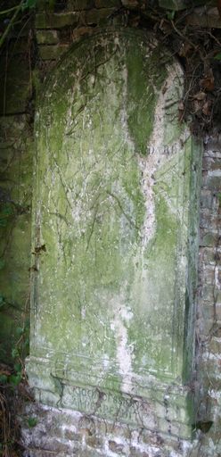 Tombeau (stèle funéraire) de la famille Quignon-Godard