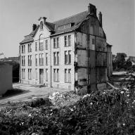 Hôpital dit Clinique du docteur Houzel, puis Clinique de la Sainte-Famille (vestiges)