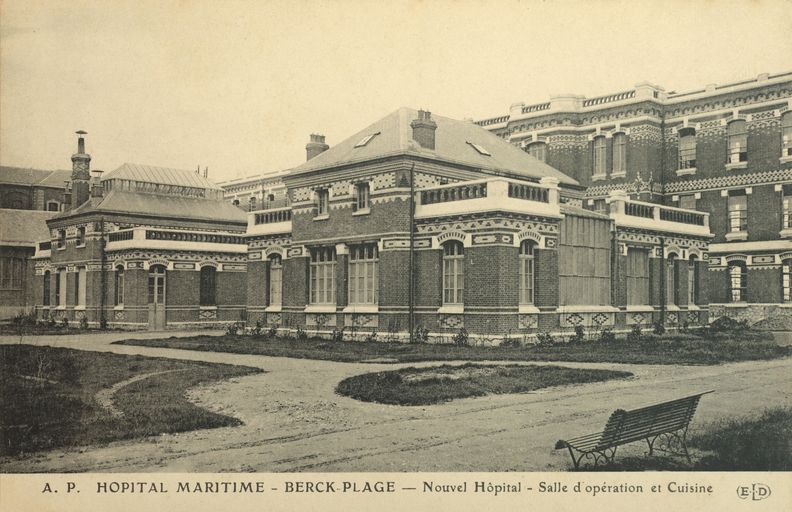 hôpital marin dit hôpital Napoléon, puis grand hôpital maritime