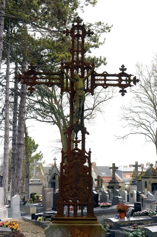 Tombeau (croix funéraire) des familles Hanot-Postel et Drunet-Postel