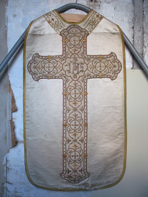 Chasuble (ornement blanc, No 2)