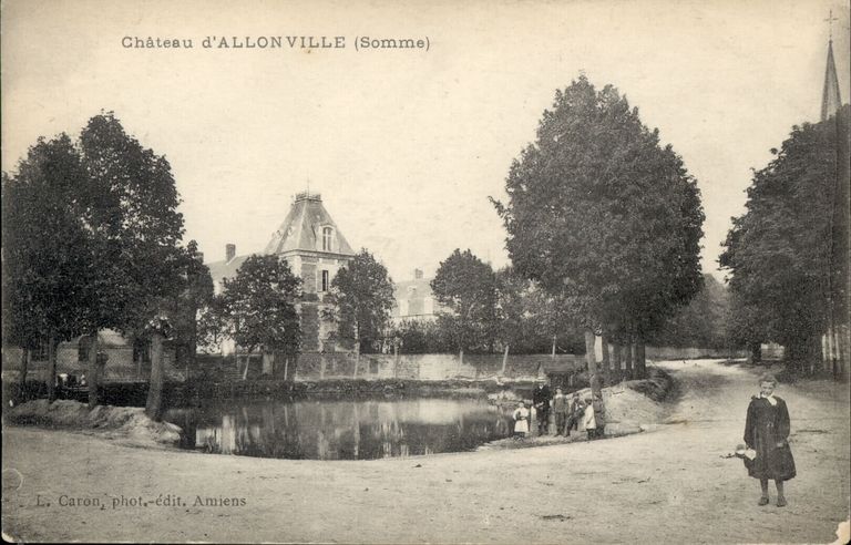 Ancien château d'Allonville (vestiges)