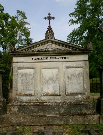 Enclos funéraire de la famille Delattre
