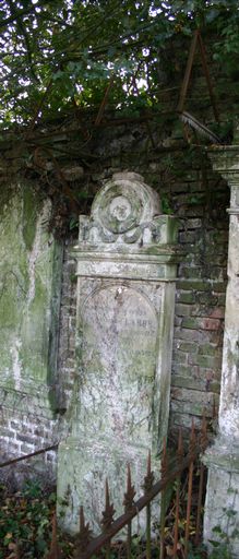 Tombeau (stèle funéraire) de la famille Poiret-Labbé