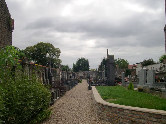 Cimetière de Dreuil-lès-Amiens, dit Vieux cimetière