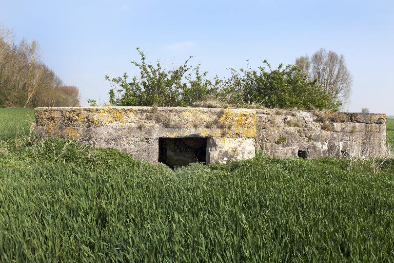 Casemate à canon 175