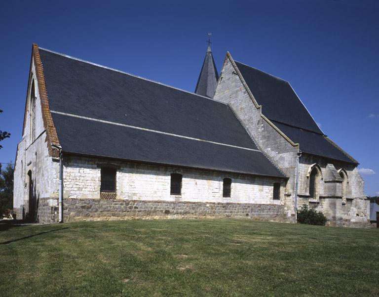 L'église Saint-Gervais et Saint-Protais.