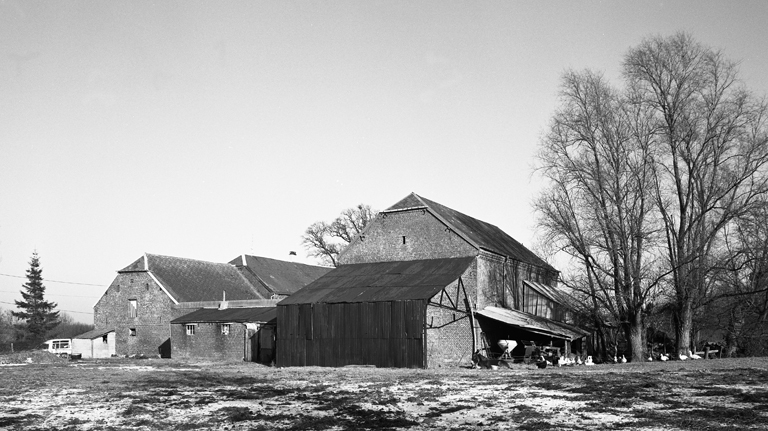 Fesmy-le-Sart, ferme (étudiée), Saint-Pierre, 14 rue de Saint-Pierre.