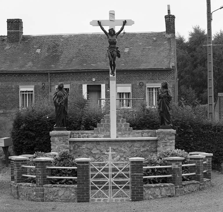 Les croix monumentales et calvaires dans le canton du Nouvion-en-Thiérache