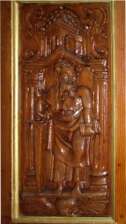 Bas-reliefs de la chaire à prêcher : Salvator Mundi, Saint Pierre, Saint Paul