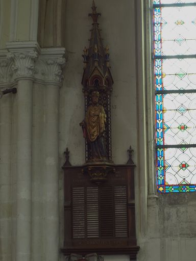 Tableaux de confrérie, statues de saint Fiacre et saint Corneille, dais d'architecture, deux consoles