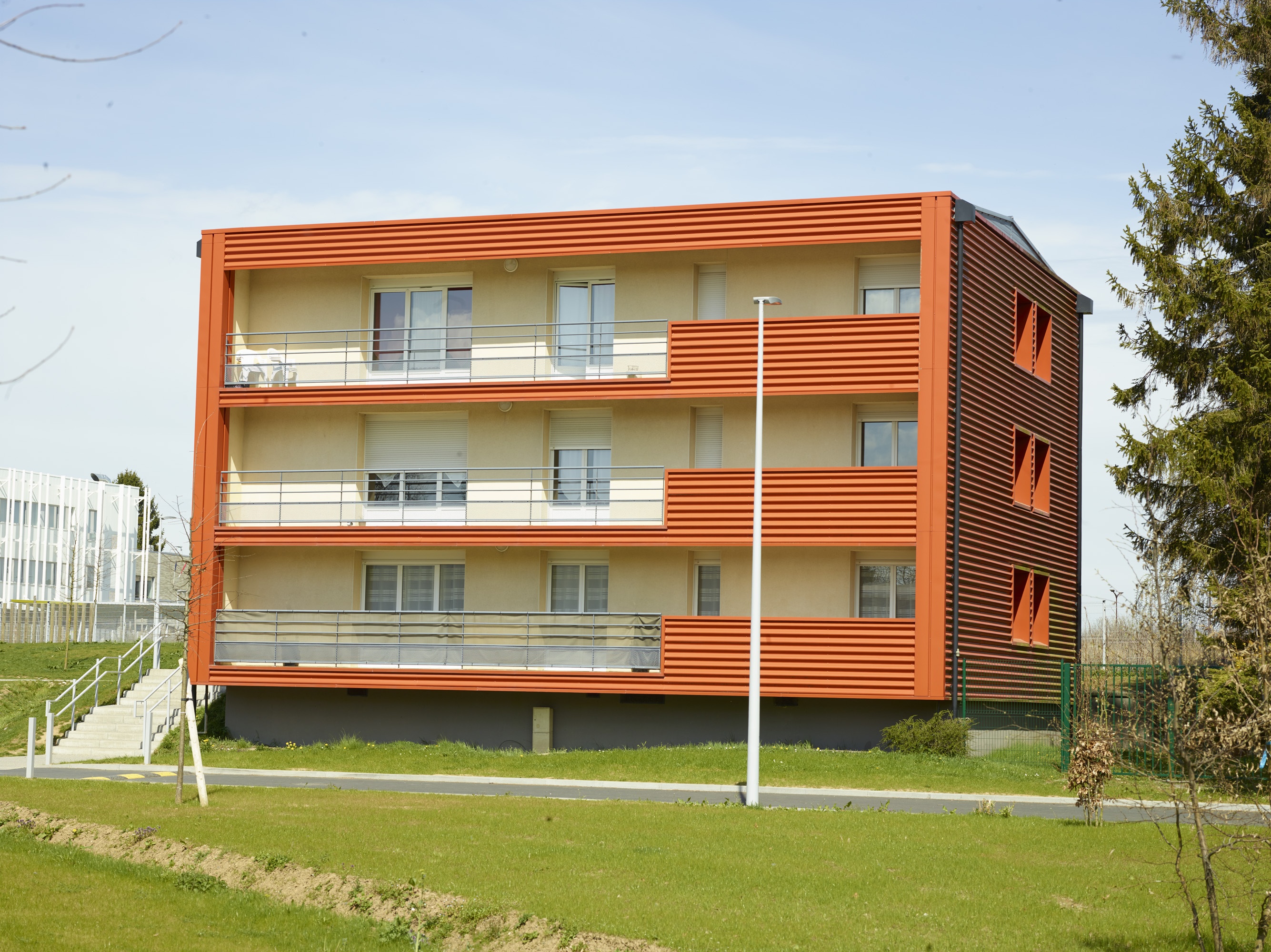 Collège, puis lycée, puis Cité scolaire Eugène-Thomas