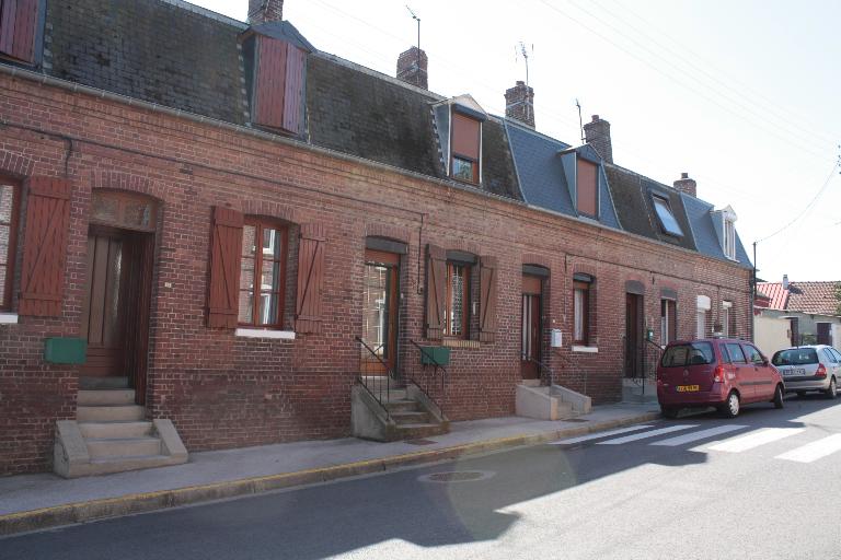 Ancienne fabrique de serrures Valéry Fournier, puis Valéry Fournier Fils, devenue Etablissements Durieux, puis usine de décolletage Adrien Riquier