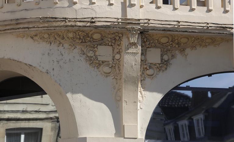 Ancienne maison de commerce J. Damoy