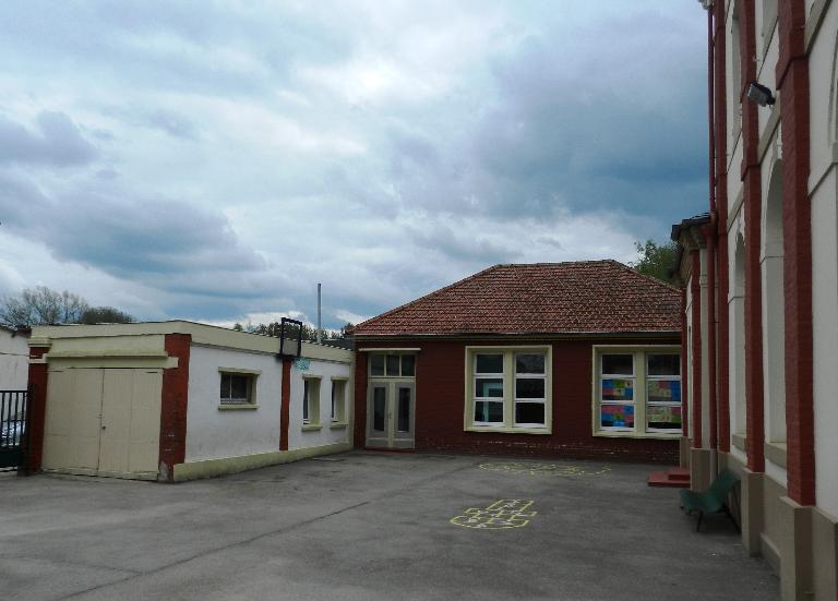 Ancienne école primaire mixte et mairie de Vaudricourt