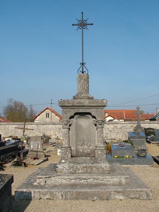 Église paroissiale Saint-Remi et Sainte-Preuve de Juvincourt-et-Damary