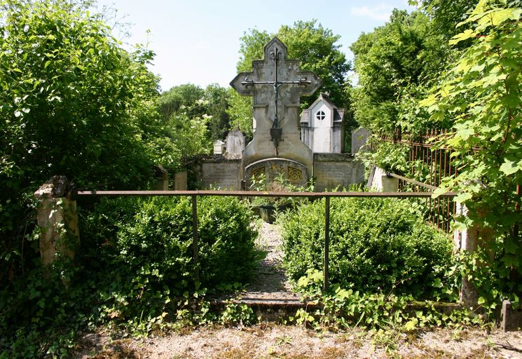 Enclos funéraire Tombe-Noblée et Ansart-Tombe